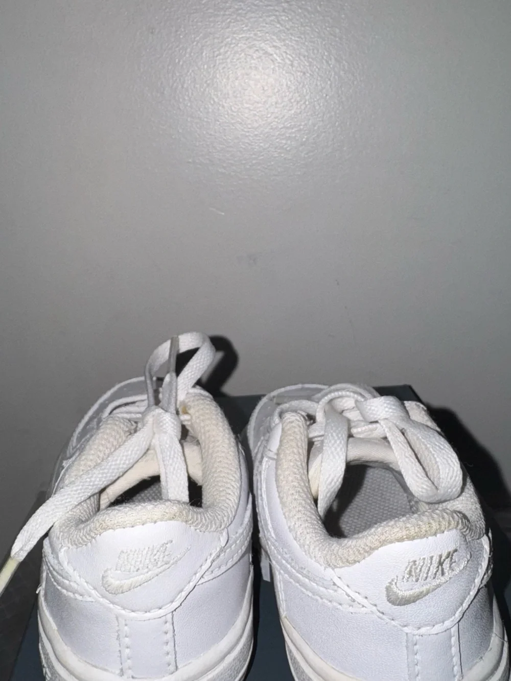 Nike Kids White Low-Top Lace-Up Sneakers